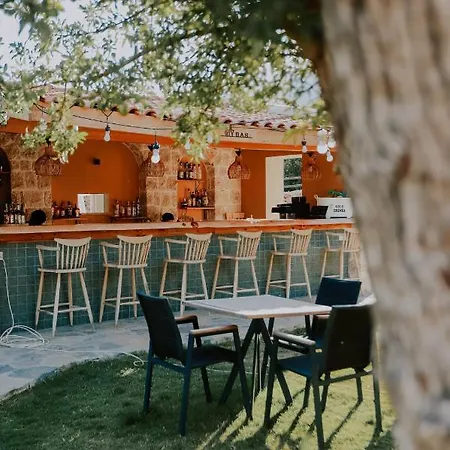 Kairos Hotel